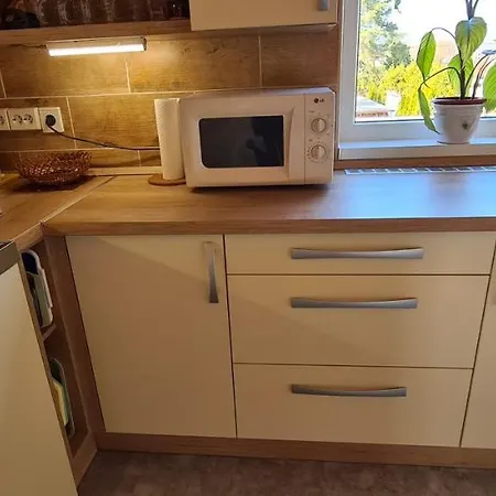 Hajas Familia Kiado Szobak منزل للإقامة Balatonmáriafürdő