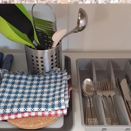 منزل للإقامة Hajas Familia Kiado Szobak Balatonmáriafürdő