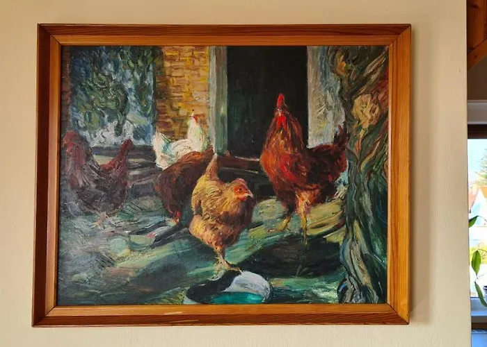 Hajas Familia Kiado Szobak *