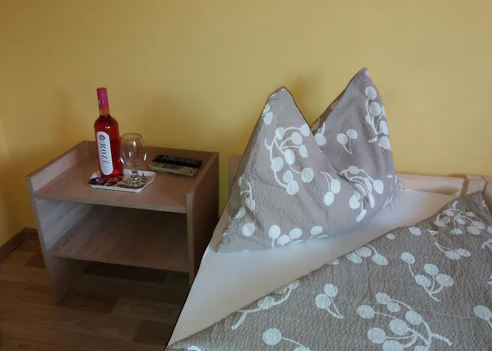 Hajas Familia Kiado Szobak * Balatonmáriafürdő