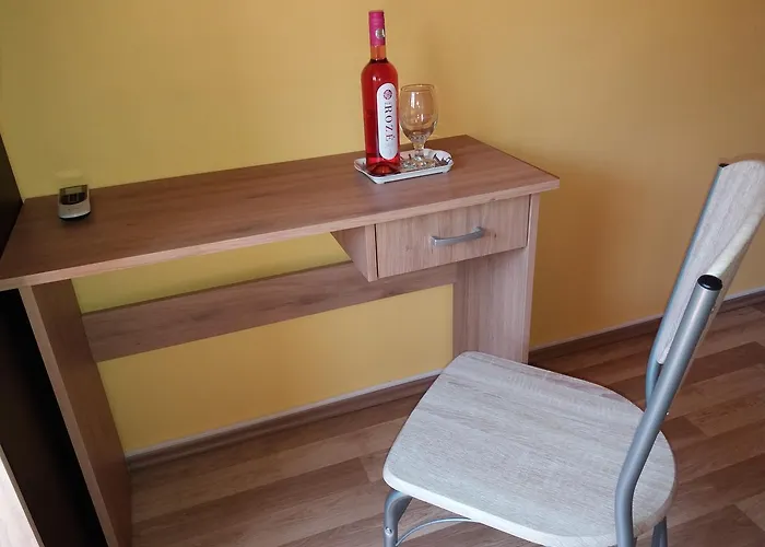 Hajas Familia Kiado Szobak * Balatonmáriafürdő